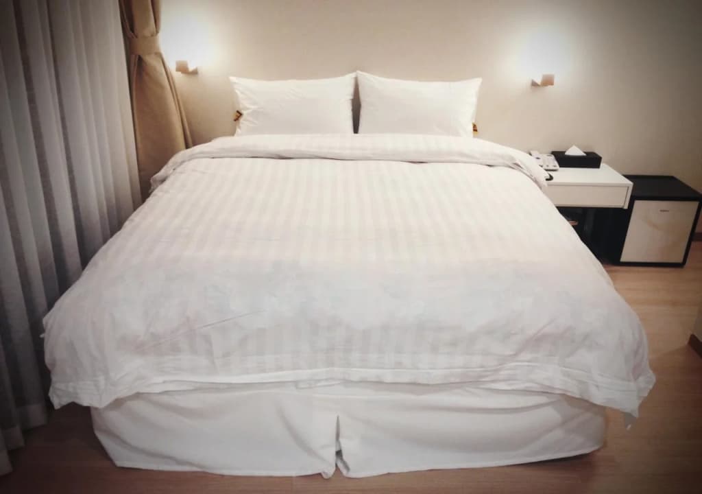 Hotel Khan - photo 2