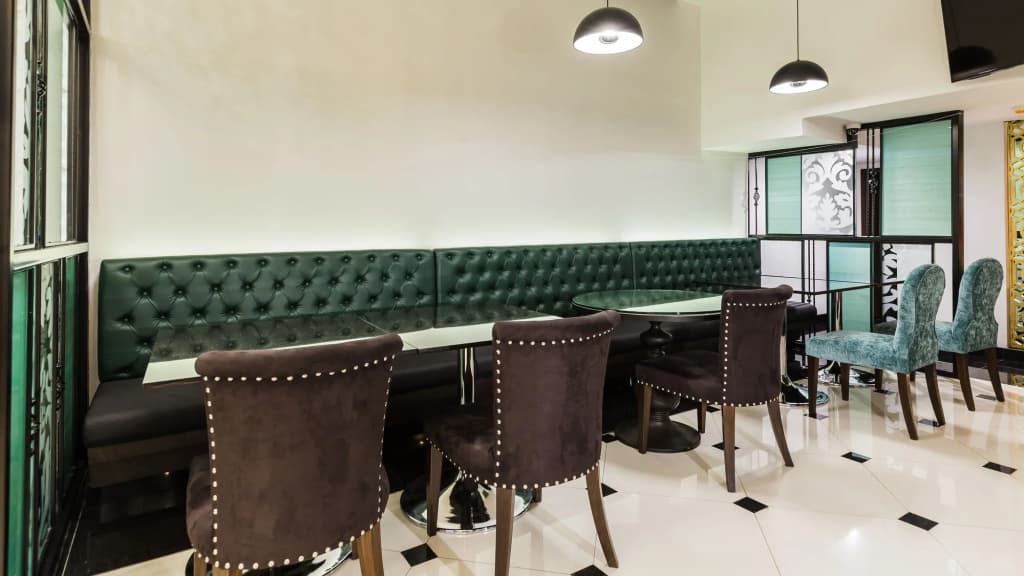The FAH Silom Hotel - photo 18