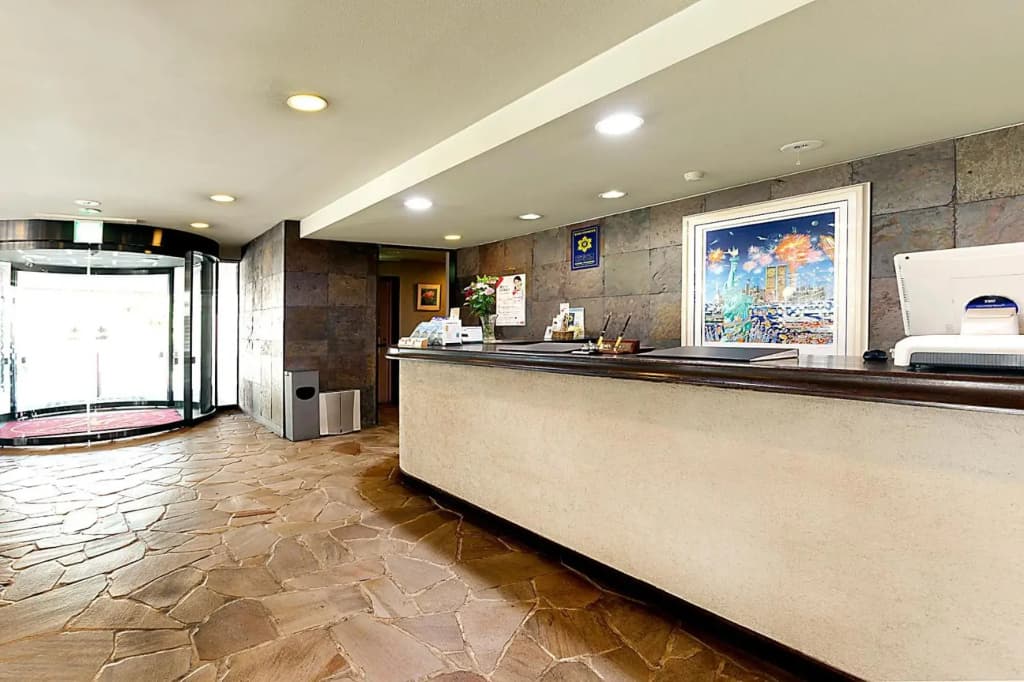 Kumegawa Wing Hotel - photo 2