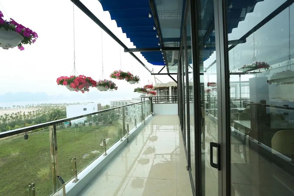 Ha Long Land Hotel - photo 6