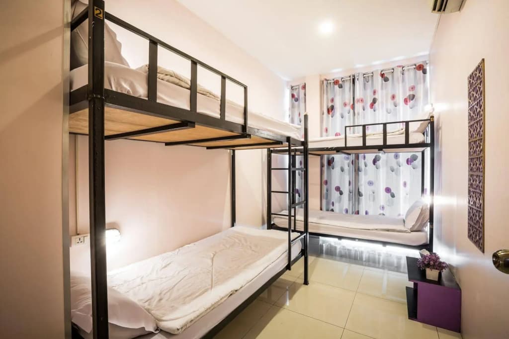 Orchid Hostel - photo 6