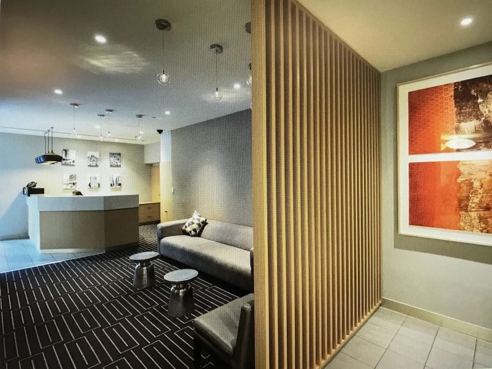 225 Melbourne Tower - photo 11
