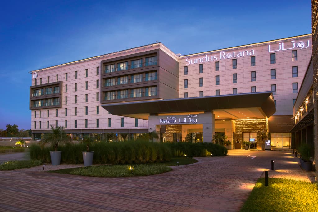 Novotel Muscat Airport Hotel - photo 29