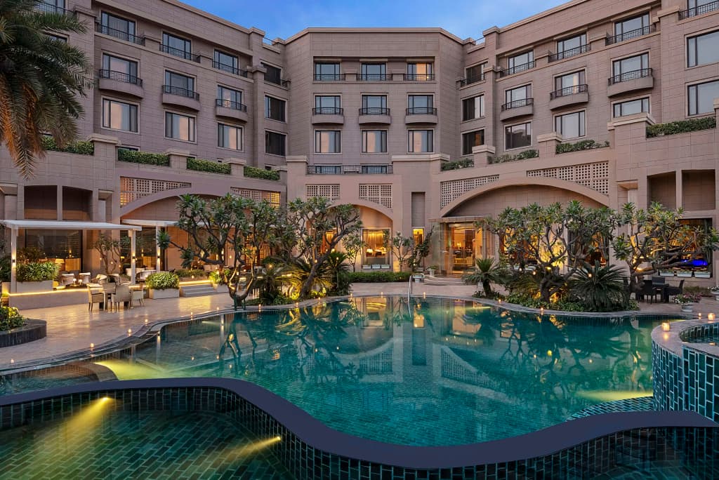 Radisson Blu Plaza Delhi Airport - photo 12