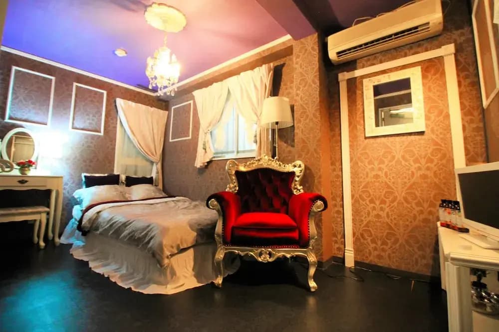 Micro Hotels near Roppongi - photo 4