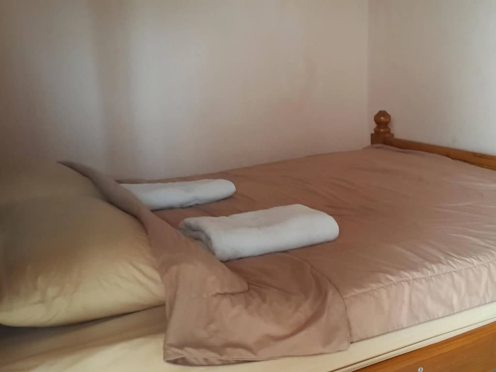 Pink House - photo 6