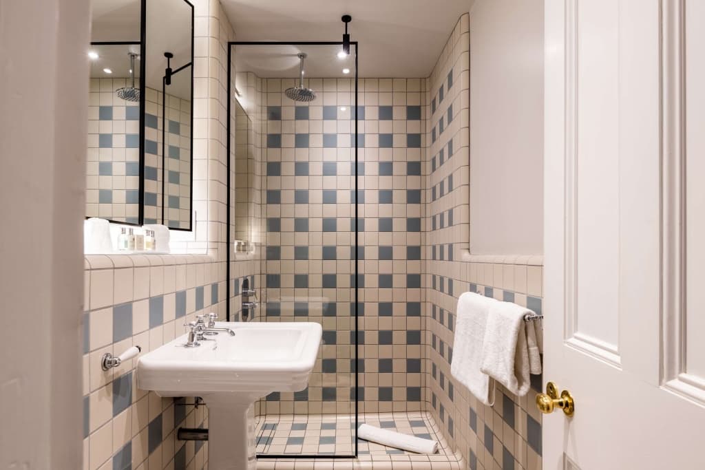 The Goodenough Hotel London - photo 8