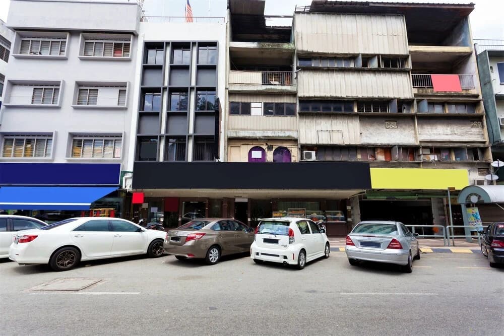 ZEN Rooms Basic Near KTM Sentul - photo 9