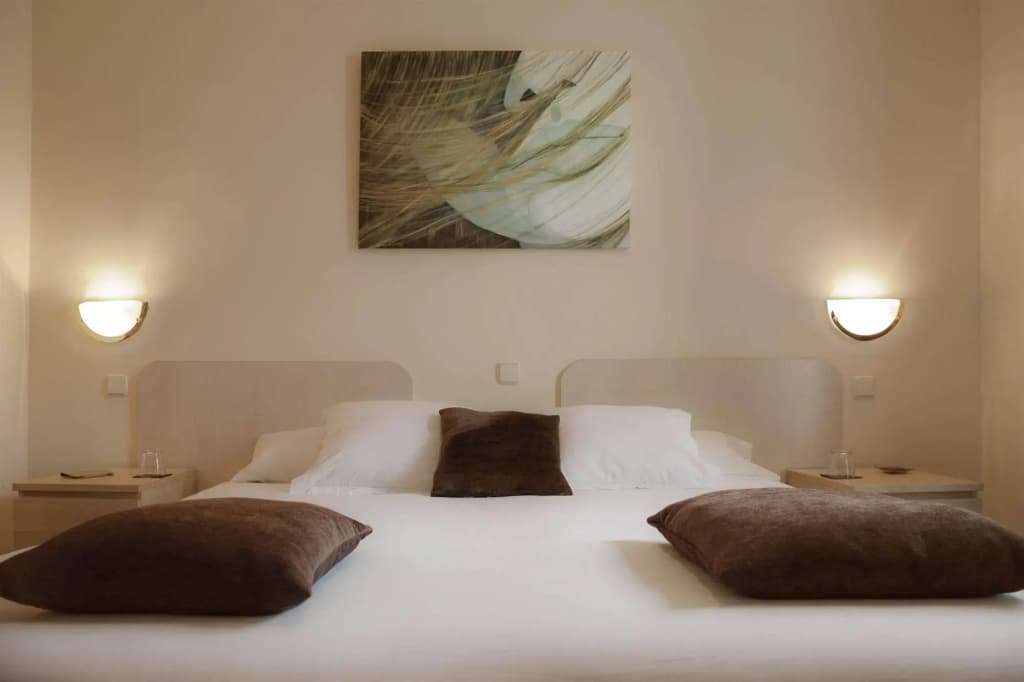 THC Hostal Bergantin - photo 2