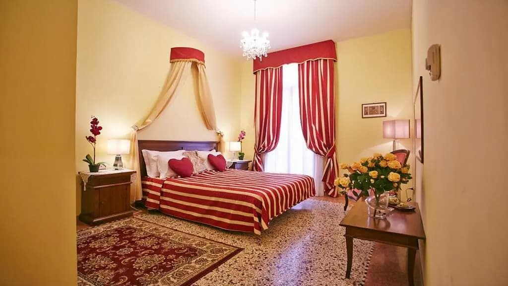 San Luca Splendid Suites - photo 1