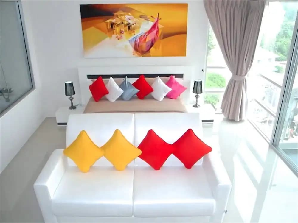Chic Karon Studio Amazing View - main photo
