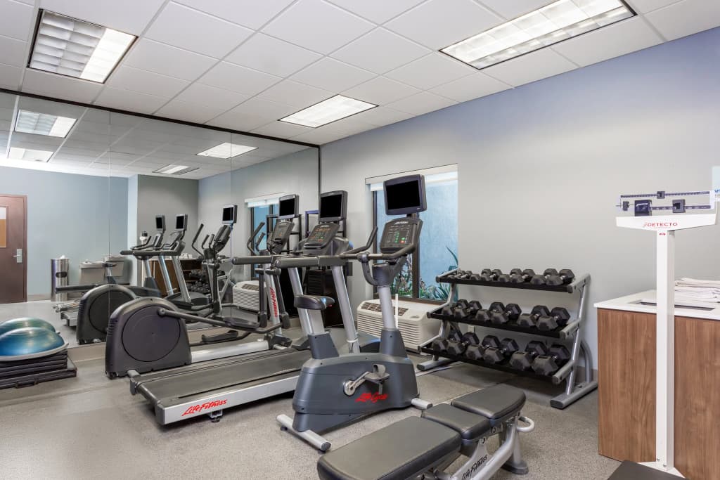 Holiday Inn Express & Suites Orlando East - UCF Area by IHG - photo 46
