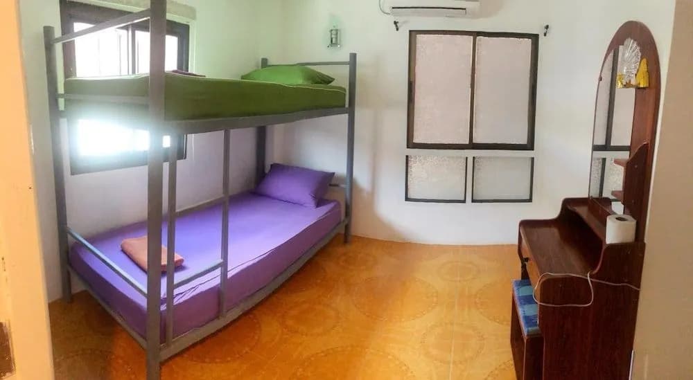 The Cubic Hotel - Hostel - photo 4