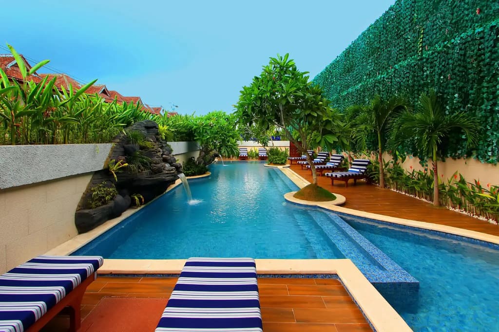 Rhadana Hotel - photo 16