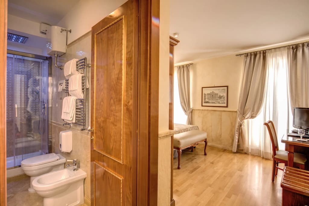 Pantheon Rooms - photo 7