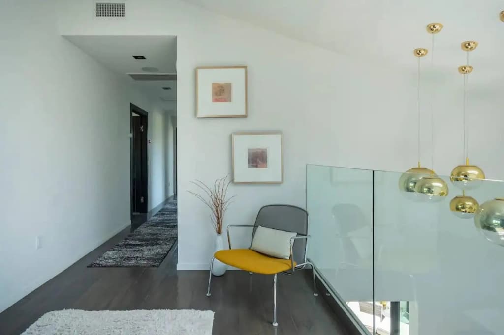 Troy Dr - Sleek & Modern Hollywood Hills Home With Stunning Views - photo 2