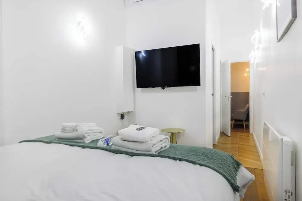 Charming Apartment 2br/6p - Gare de L'est - photo 3