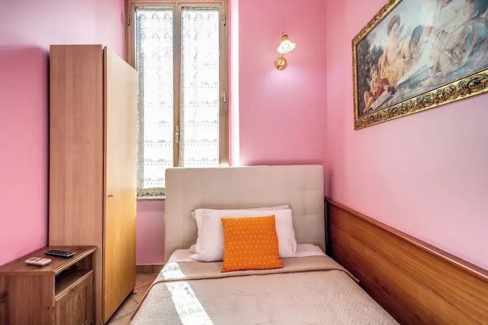 Guest House Goito - photo 9