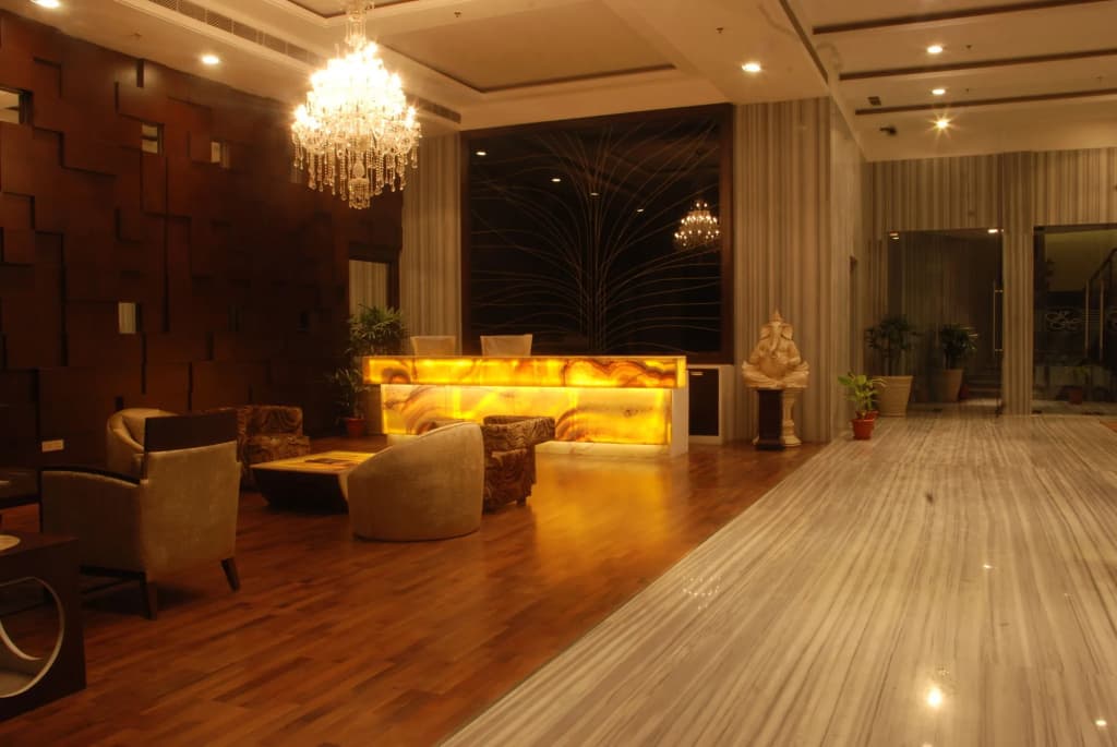 Plutos Hotel - photo 13