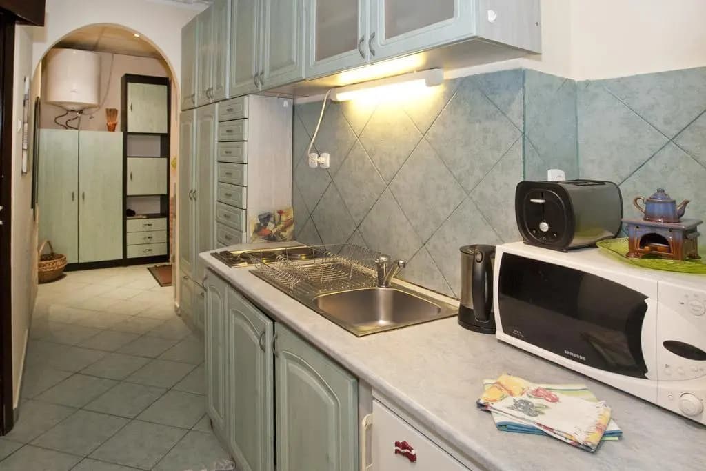 Margit Apartment - photo 11