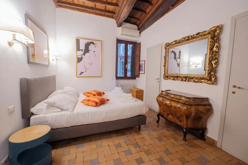 Via Giulia Apartments - photo 14