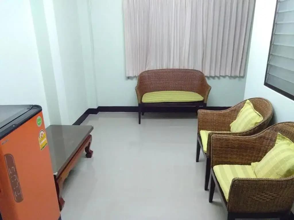 Ban Pongphan - photo 2