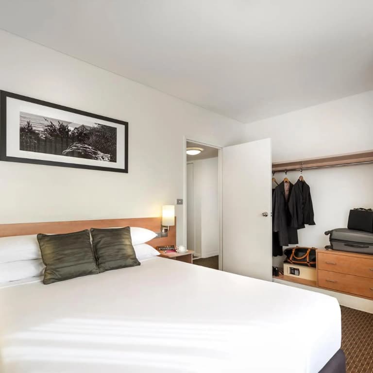 ibis Melbourne Hotel and Apartments - photo 49