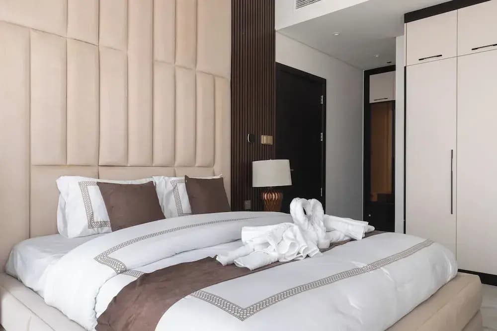 SIMPLY COMFORT Chic 3 Br Apartment with Private Pool - photo 3