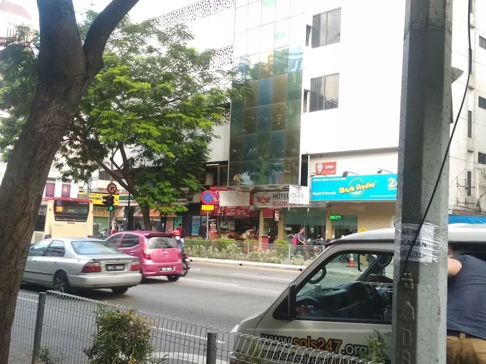 OYO 89903 MS City Hotel - photo 13