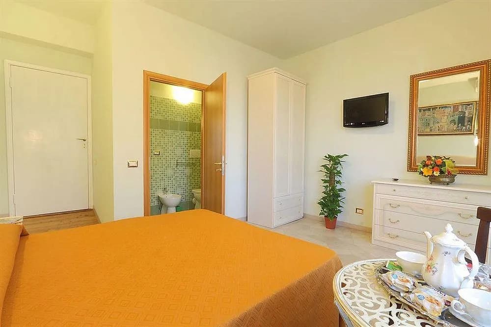Monna Bianca Bed & Breakfast - photo 8