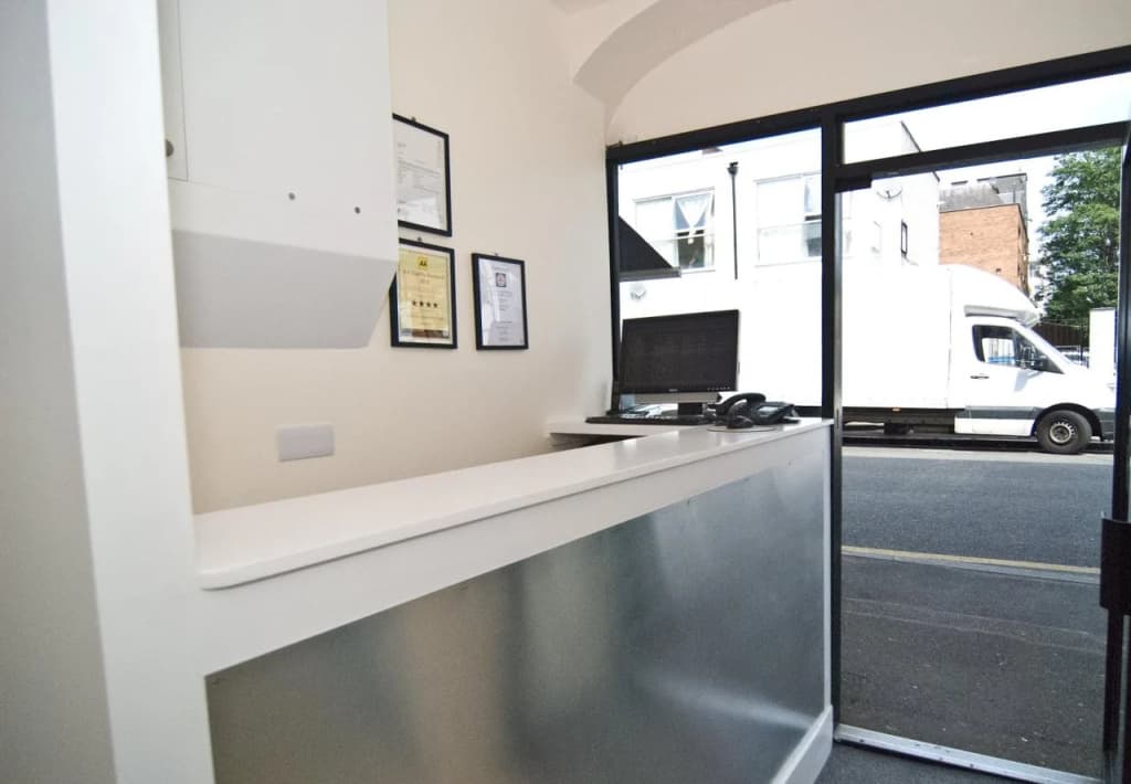 Finsbury Serviced Apartments - photo 6