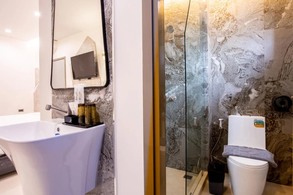 Spittze Hotel Pratunam - photo 10