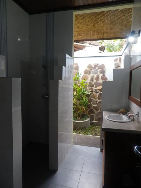 Bali Breeze Bungalows - photo 9