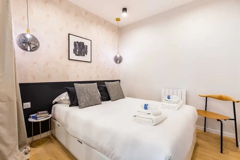 Charming Apartment - 2br/6p - Grands Boulevards - photo 3