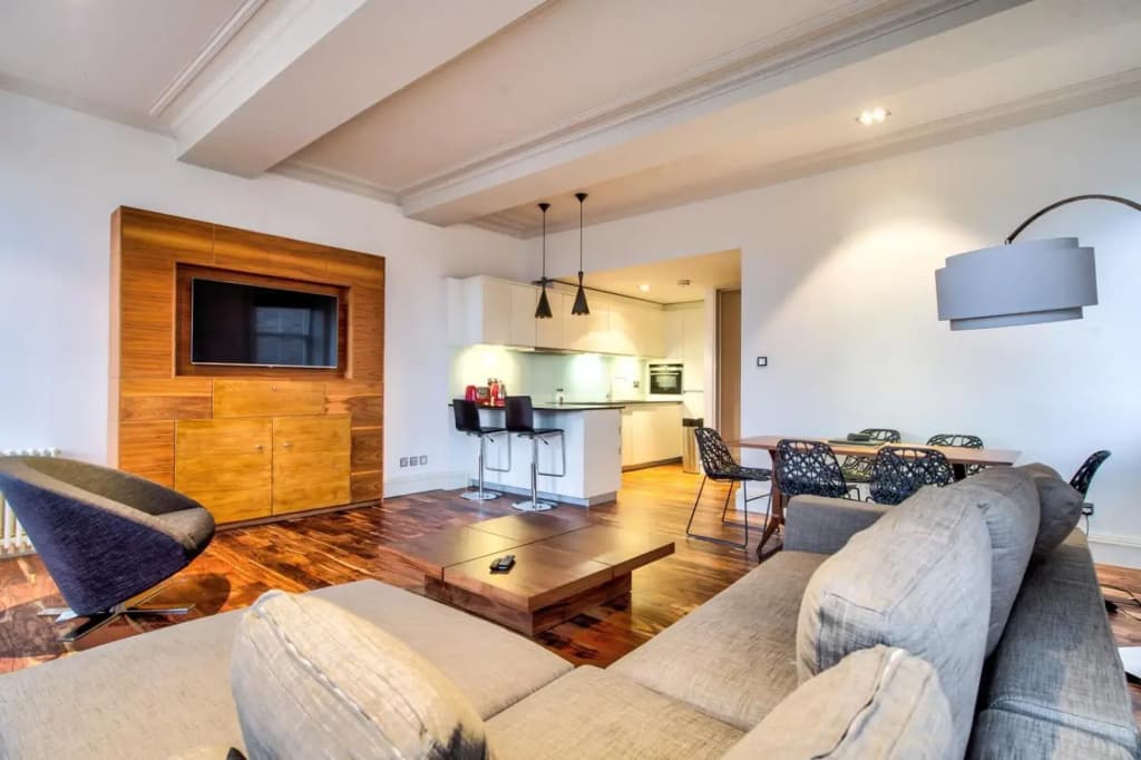 Sumptuous 2BR Apt Next To Edinburgh Castle! - photo 21