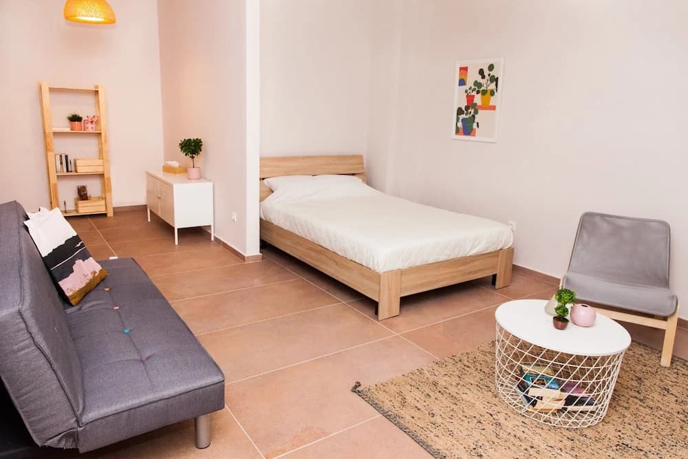Cozy Studio Athens Downtown - Sleeps 3 - photo 2