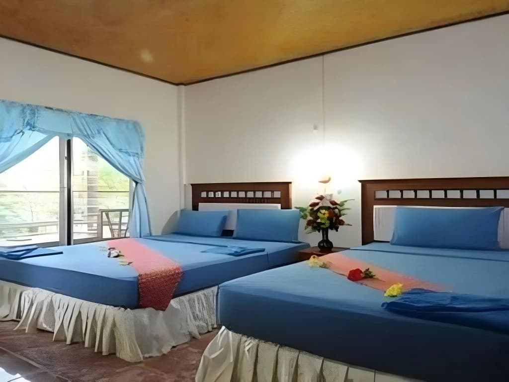 Lanta Sunny House - photo 2