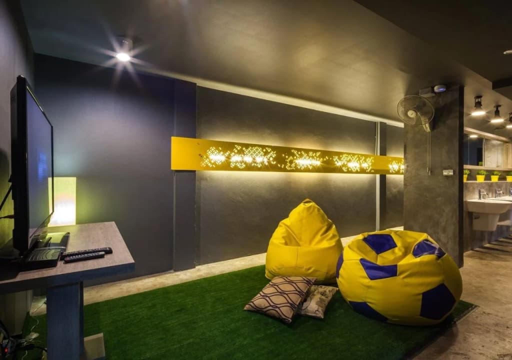Fulfill Phuket Hostel - photo 26