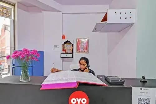 OYO 89612 Hotel Red Stone - photo 7