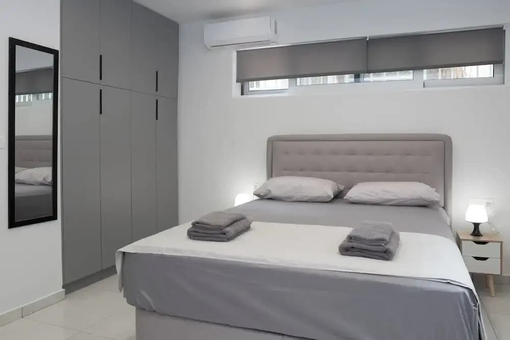 New Pagrati Studio Modern & Cozy - photo 4