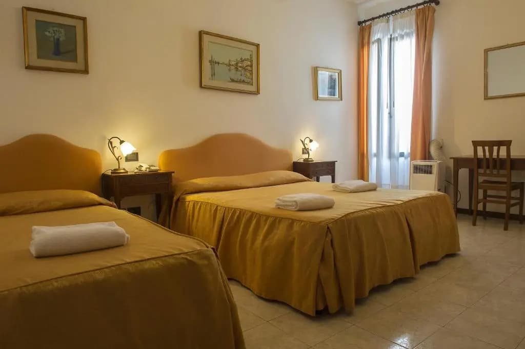 Hotel Iris Venice - photo 4