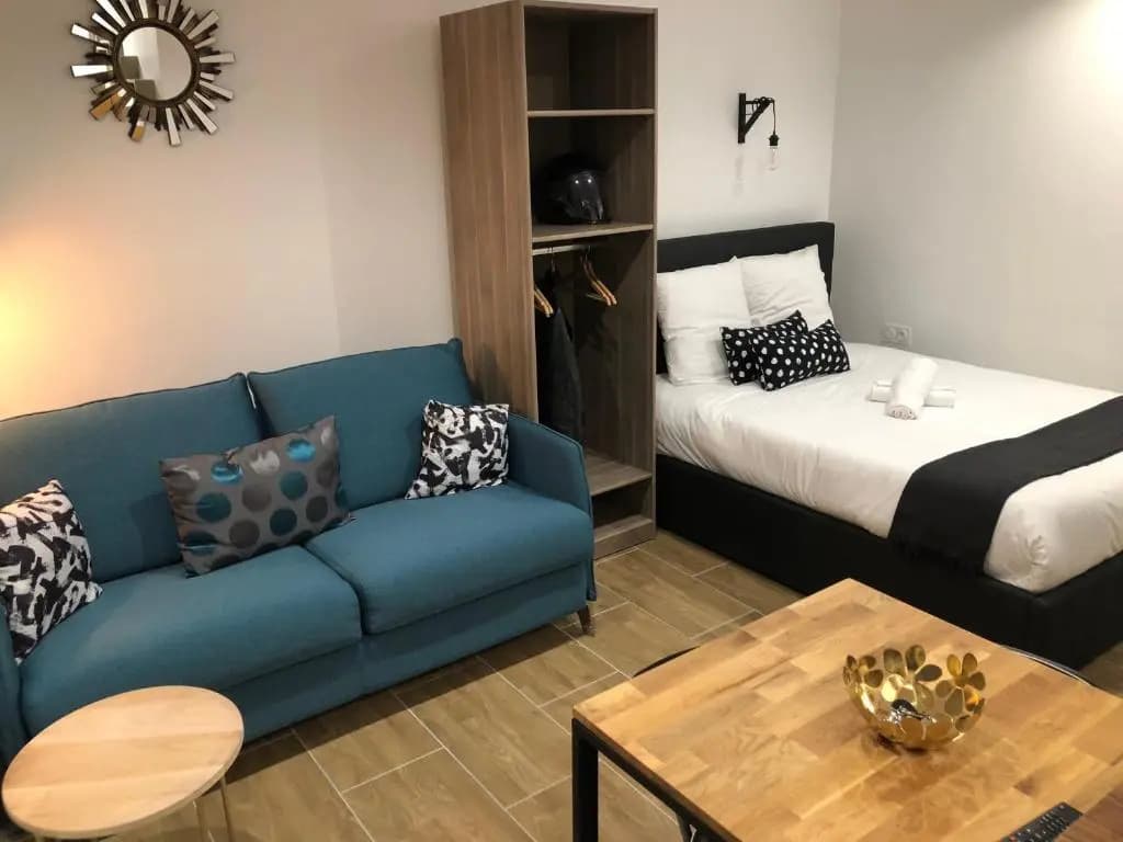 Tour Eiffel Apartment - photo 4