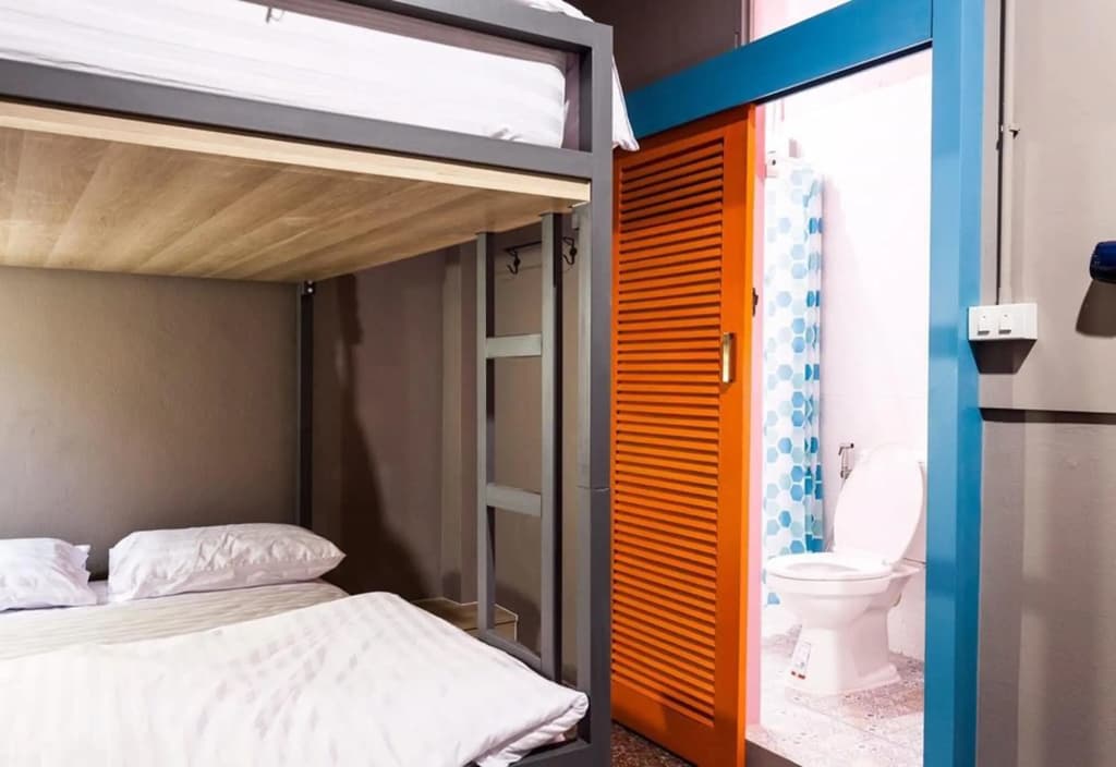 Stash Hostel - photo 2