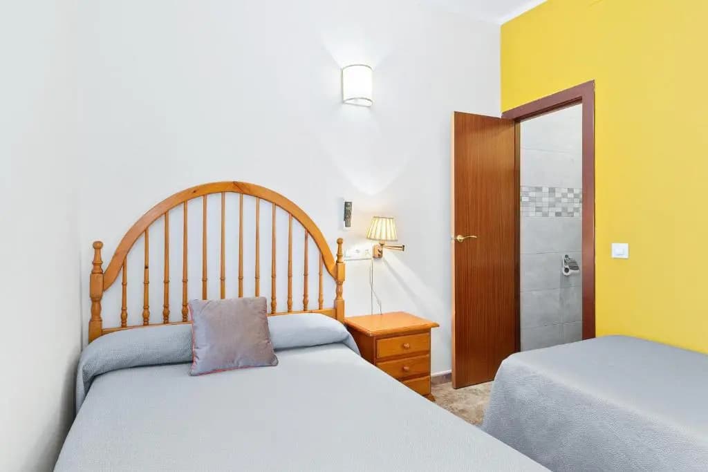 Hostal Santa Anna - photo 5