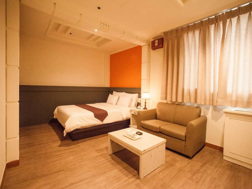 Noblesse Tourist Hotel - photo 6