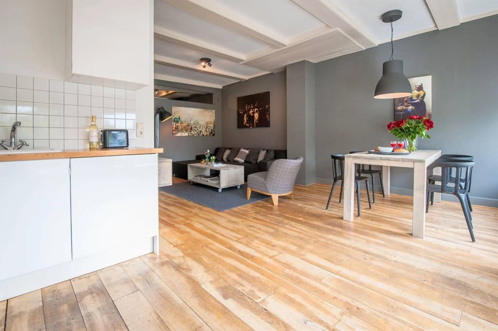Prince Canalhouse Apartment Suites - photo 19
