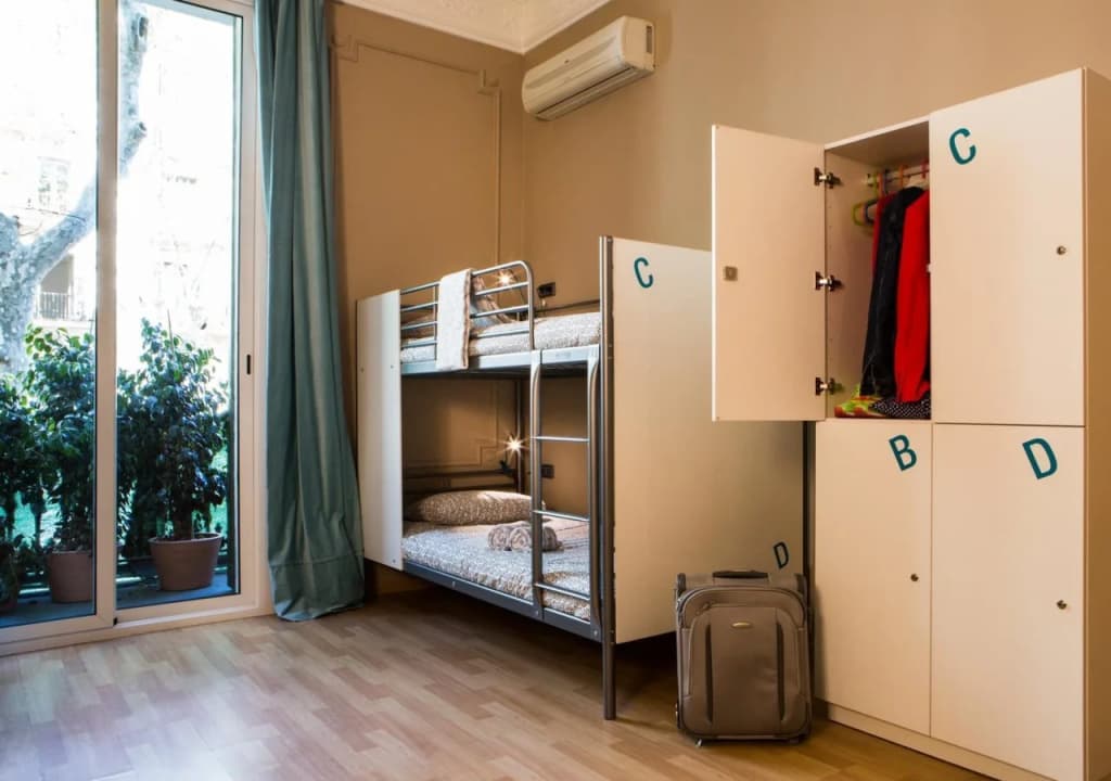 Born Barcelona Hostel - photo 3