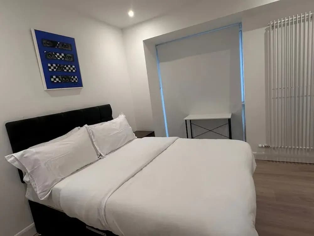 Excel London Gateway Apartments - photo 1