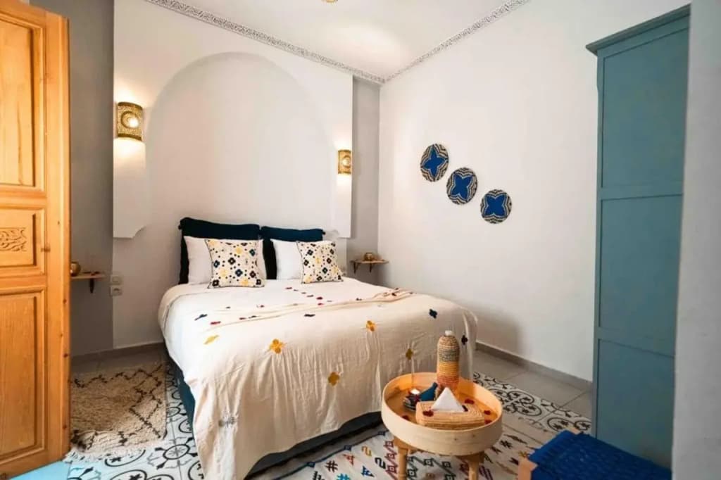 Riad Kiyanjana - photo 3