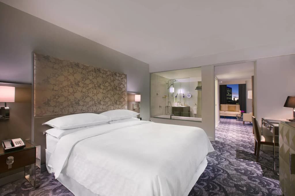 Sheraton Melbourne Hotel - photo 5